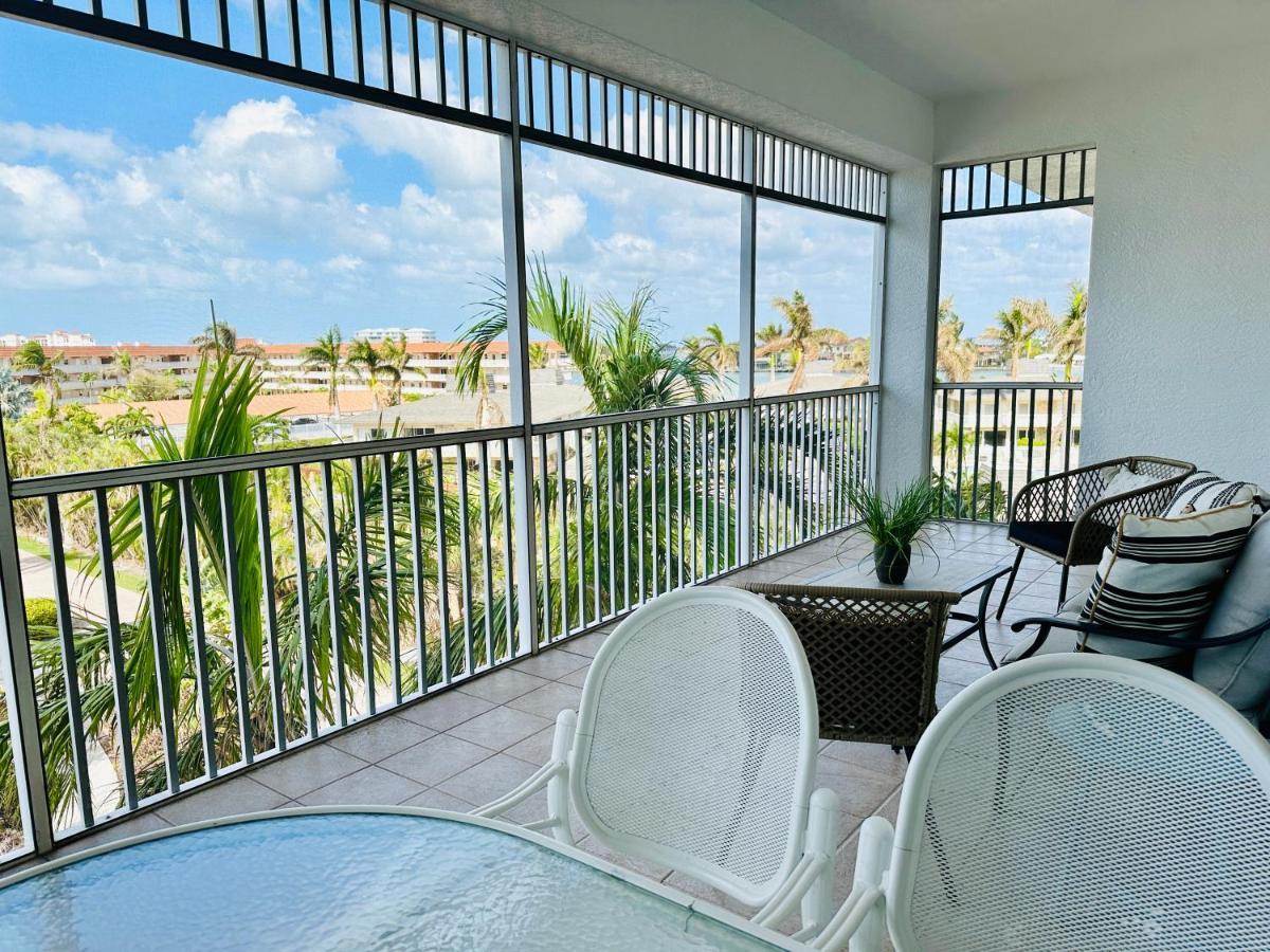 Olde Marco Inn Marco Island Bagian luar foto