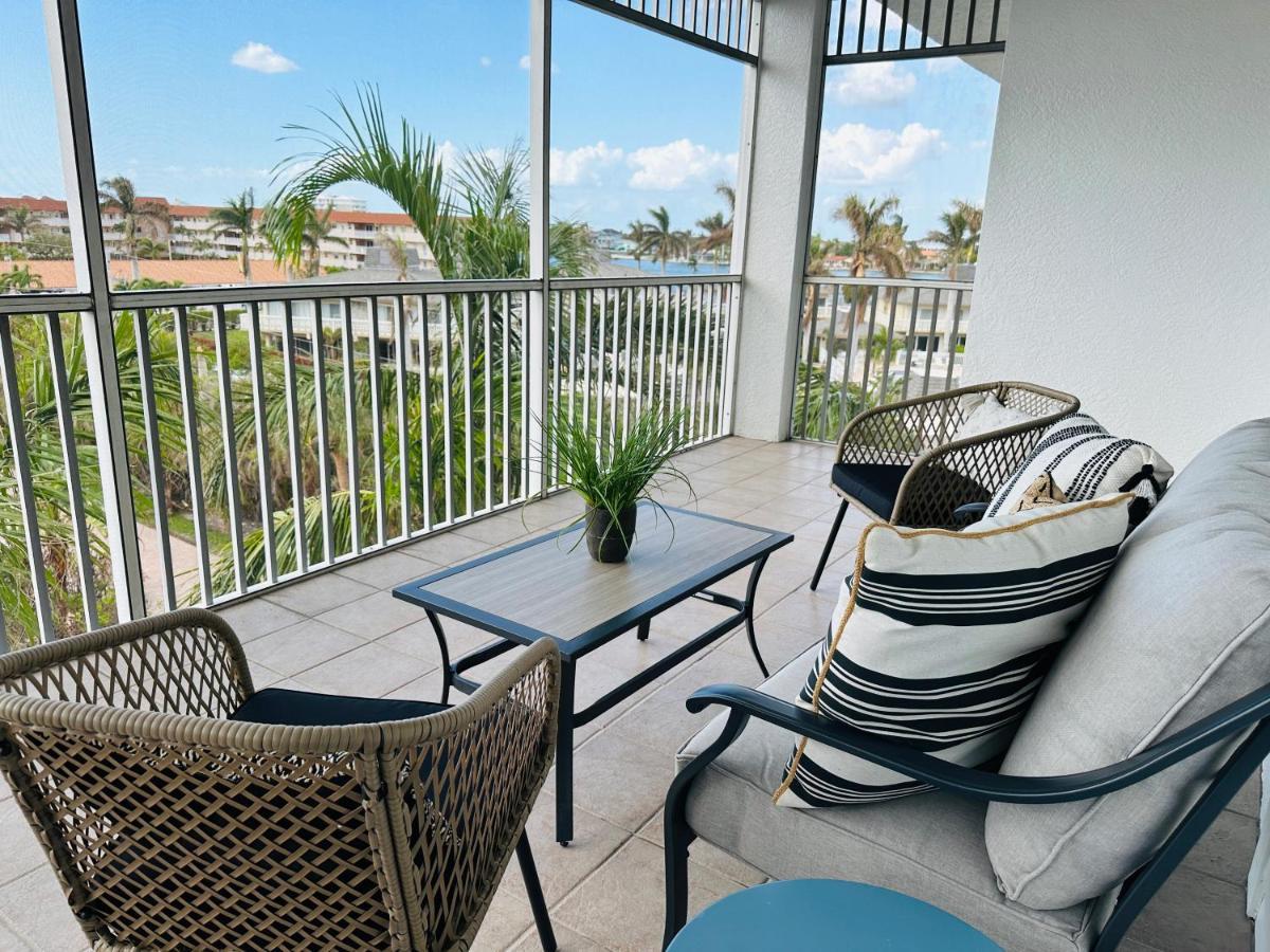Olde Marco Inn Marco Island Bagian luar foto
